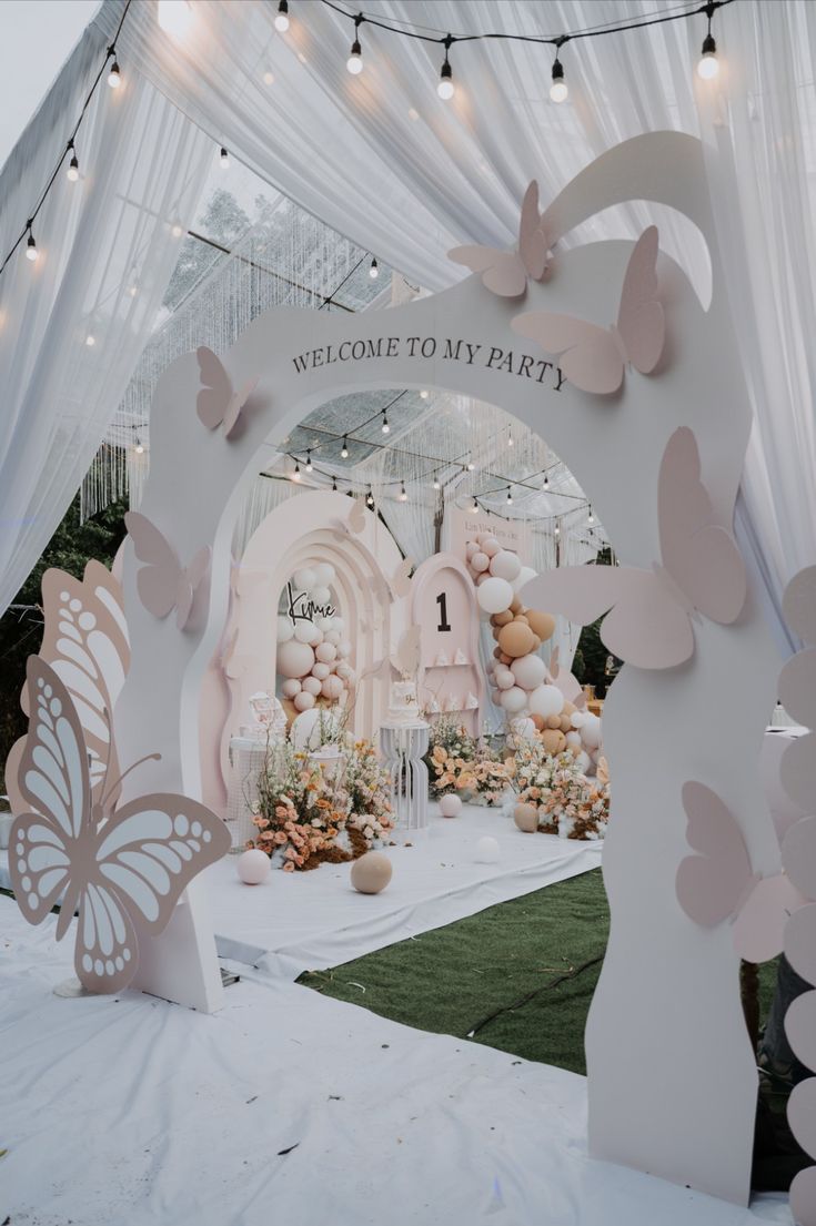 Customized Entrance